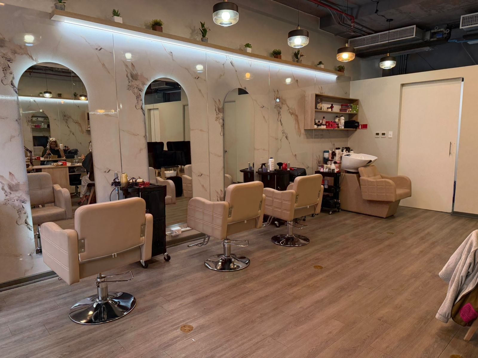 Peluqueria Studio Glow Up